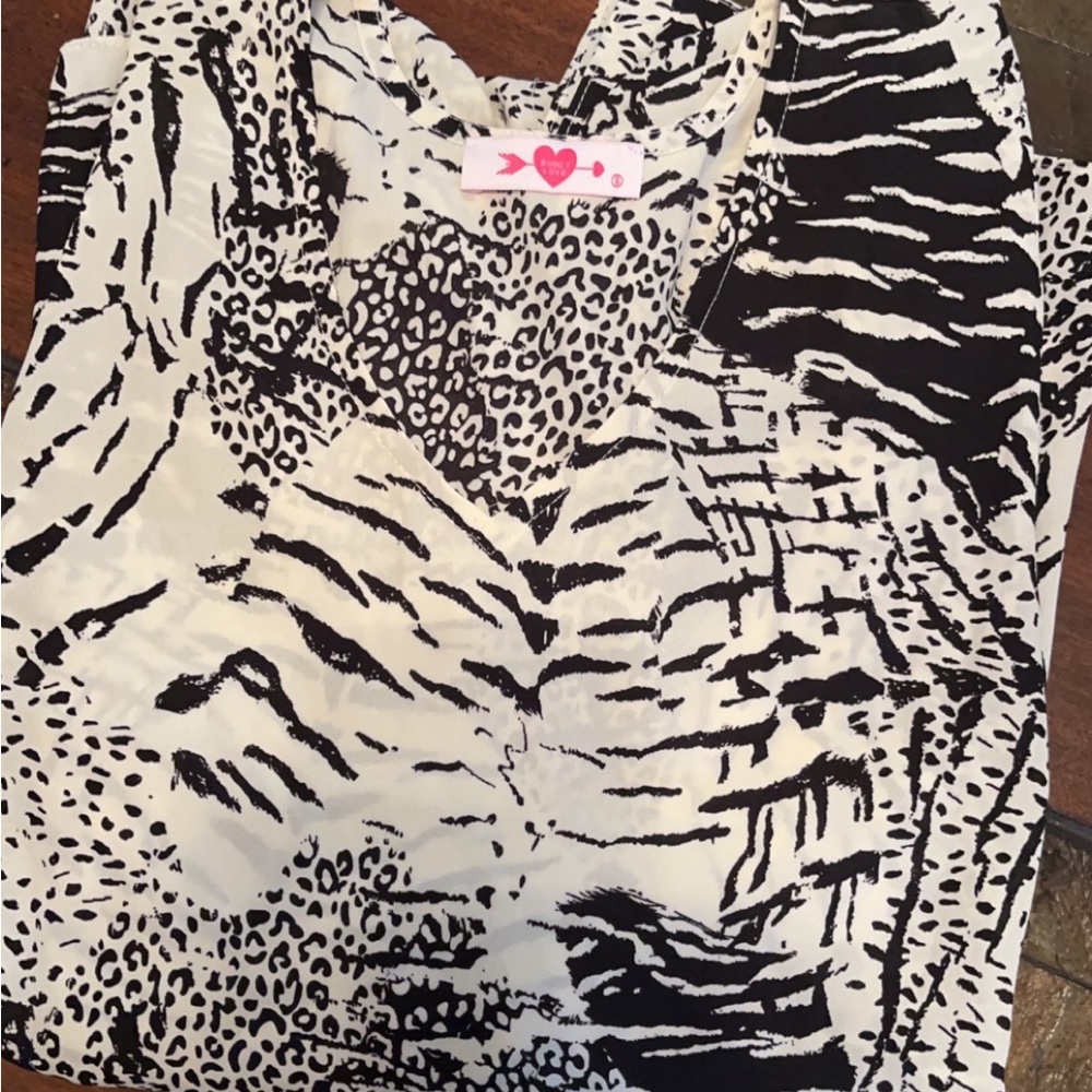 Brand new buddy love top NWOT